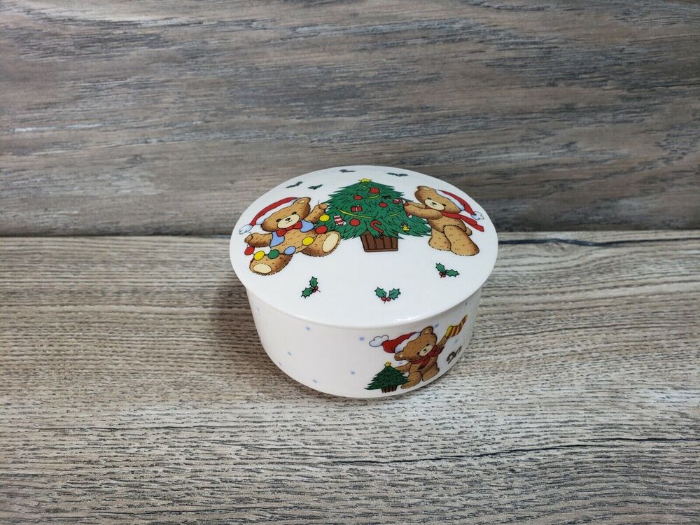 Studio Nova Christmas Beary Tree Trimming Round Trinket Candy Box with Lid